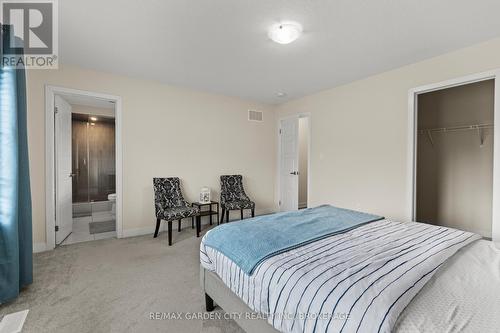 111 Sunflower Crescent, Thorold (Hurricane/Merrittville), ON - Indoor Photo Showing Bedroom