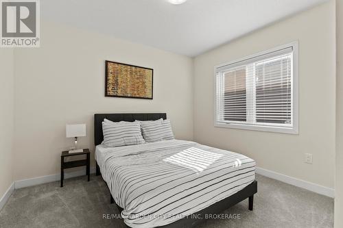111 Sunflower Crescent, Thorold (Hurricane/Merrittville), ON - Indoor Photo Showing Bedroom