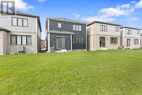 111 Sunflower Crescent, Thorold (Hurricane/Merrittville), ON - Outdoor