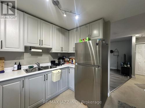 Unit 1(upper) - kitchen - 380 Phillip Murray Avenue, Oshawa (Lakeview), ON - Indoor Photo Showing Kitchen With Double Sink