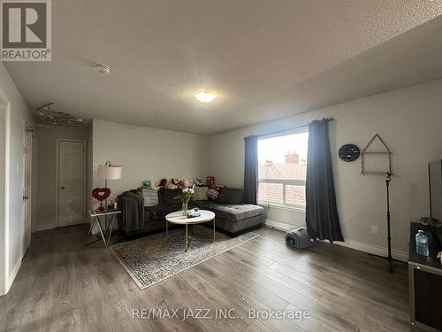 Unit 1(upper) - living room - 380 Phillip Murray Avenue, Oshawa (Lakeview), ON - Indoor Photo Showing Other Room