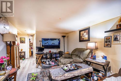 Unit 3 (lower) living room - 380 Phillip Murray Avenue, Oshawa (Lakeview), ON - Indoor