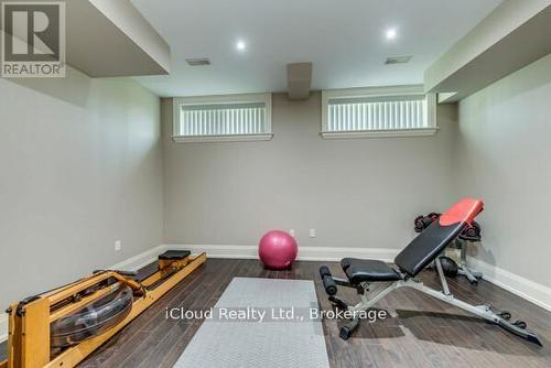 962 Fredonia Drive, Mississauga, ON - Indoor