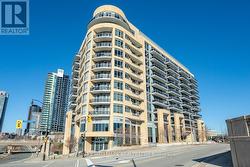 1017 - 2756 OLD LESLIE STREET Toronto, ON M2K 0A9