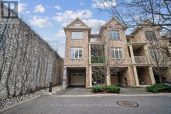 #40 - 181 PLAINS ROAD W  Burlington, ON L7T 0B1