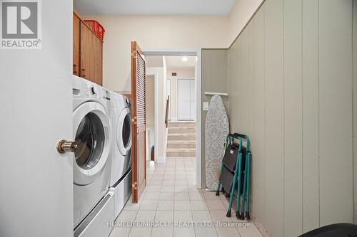 38 Leclaire Street, Hamilton, ON - Indoor Photo Showing Laundry Room