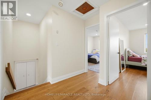 38 Leclaire Street, Hamilton, ON - Indoor Photo Showing Other Room