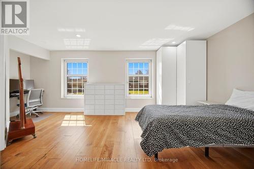 38 Leclaire Street, Hamilton, ON - Indoor Photo Showing Bedroom