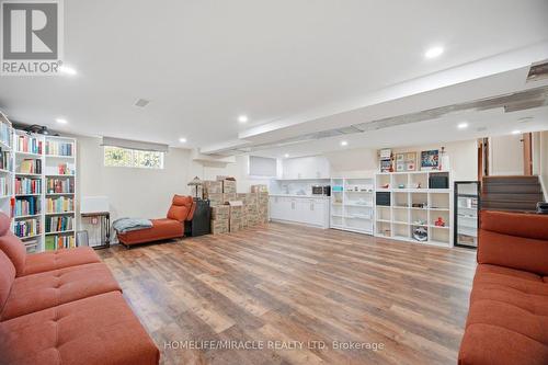 38 Leclaire Street, Hamilton, ON - Indoor
