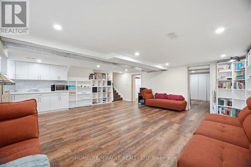 38 Leclaire Street, Hamilton, ON - Indoor