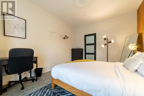 19 Century Street, Hamilton, ON - Indoor Photo Showing Bedroom