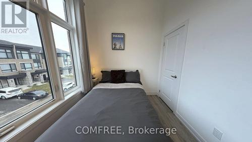1 Red Maple Lane, Barrie (Innis-Shore), ON - Indoor