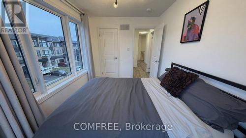 1 Red Maple Lane, Barrie (Innis-Shore), ON - Indoor Photo Showing Bedroom