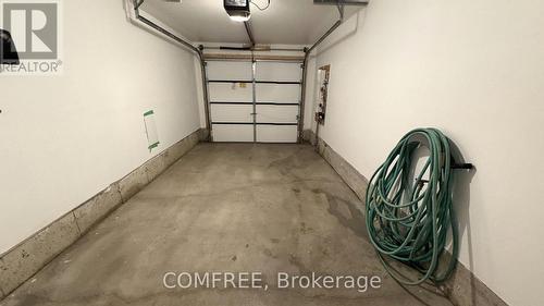 1 Red Maple Lane, Barrie (Innis-Shore), ON - Indoor Photo Showing Garage