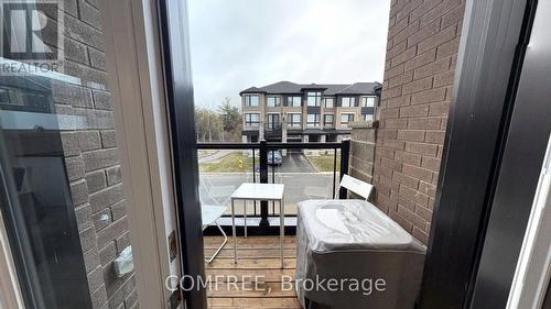 1 Red Maple Lane, Barrie (Innis-Shore), ON - Outdoor With Exterior