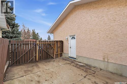 142 Heise Crescent, Saskatoon, SK 