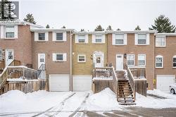 212 WESTCOURT Place Waterloo, ON N2L 2R7