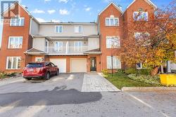 6 BERTON PLACE  Ottawa, ON K2L 3R8