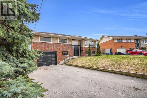 37 Nicklin Crescent, Guelph, ON - Outdoor