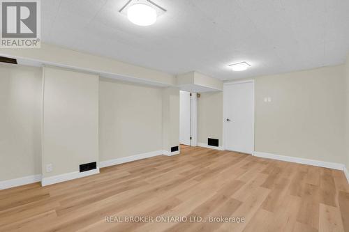 37 Nicklin Crescent, Guelph, ON - Indoor Photo Showing Other Room