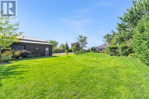 609 Green Mountain Road E, Hamilton, ON - Outdoor