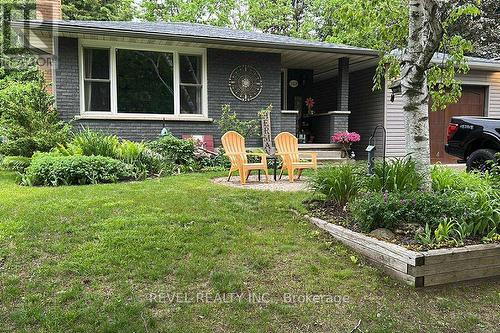 102 Century Hill Drive, Kitchener, ON - Outdoor