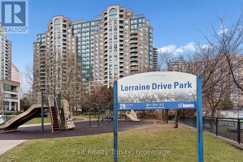 318 - 23 LORRAINE DRIVE E  Toronto, ON M2N 6Z6