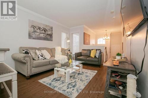 45 VINTAGE GATE  Brampton, ON L6X 5C3