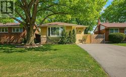 LOWER - 37 KINGSLEA DRIVE Hamilton, ON L8T 3Z8