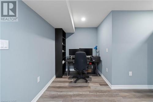 4 Macbean Crescent, Hamilton, ON - Indoor