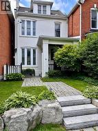 14 BLYTHE Street  Hamilton, ON L8N 2W4
