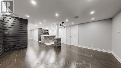 642 Sweetwater Crescent, Newmarket, ON - Indoor