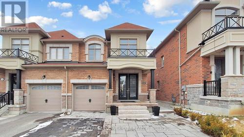 642 Sweetwater Crescent, Newmarket, ON - Outdoor With Facade