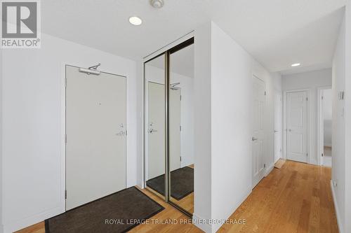 1004 - 600 Talbot Street, London East (East F), ON 