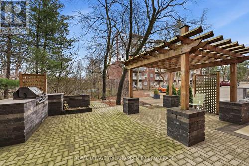 1004 - 600 Talbot Street, London East (East F), ON 