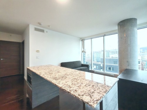 Dinette - 2006-1450 Boul. René-Lévesque O., Montréal (Ville-Marie), QC - Indoor Photo Showing Kitchen With Upgraded Kitchen