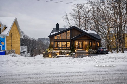 Façade - Rue Des Quatre-Saisons, Sainte-Adèle, QC 
