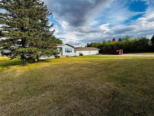 Pierson, Manitoba - Outdoor