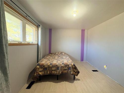 Pierson, Manitoba - Indoor Photo Showing Bedroom