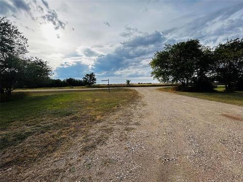 Pierson, Manitoba - Outdoor With View