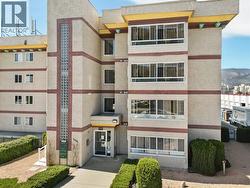 2401 South Main Street Unit# 202 Penticton, BC V2A 5J1