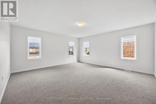 Primary Bedroom - 2237 Grainger Loop, Innisfil, ON - Indoor Photo Showing Other Room