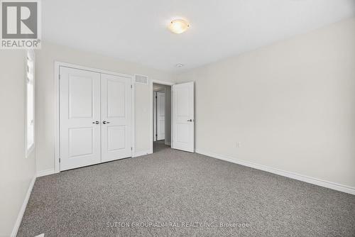 Bedroom 2 - 2237 Grainger Loop, Innisfil, ON - Indoor Photo Showing Other Room