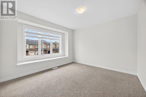 Bedroom 4 - 2237 Grainger Loop, Innisfil, ON - Indoor Photo Showing Other Room
