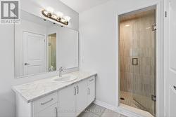 5 pc Ensuite - 