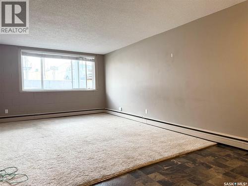 8 2707 7Th Street E, Saskatoon, SK - Indoor Photo Showing Other Room