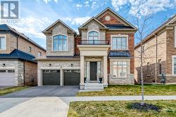 1103 JOHN LAIRD CIRCLE Oakville, ON L6H 3R5
