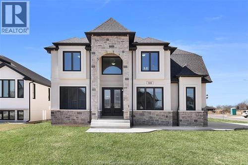 111 BONNET  Amherstburg, ON N9V 0G8