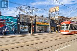 566 QUEEN STREET W Toronto, ON M5V 2B5