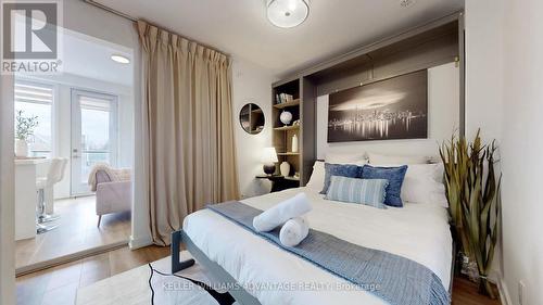 2 - 1479 O'Connor Drive, Toronto, ON - Indoor Photo Showing Bedroom